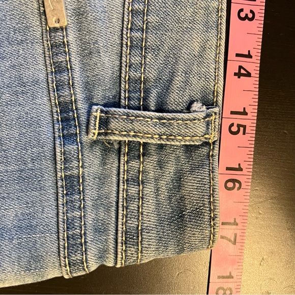 NWT INC INTERNATIONAL CONCEPTS BUTTON FLY WIDE LEG CROPPED JEANS IN SIZE 14. - Picture 8 of 11